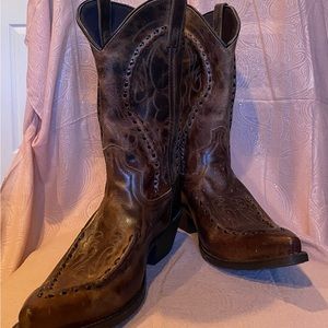 Men’s Laredo style 68434 brown leather cowboy boots size 10.5